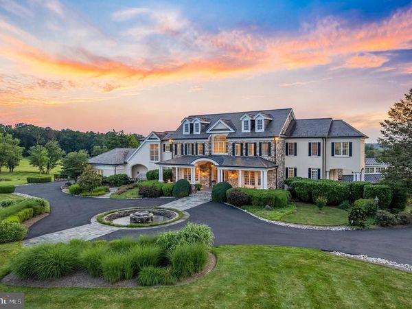 131 HARBOURTON WOODSVILLE ROAD, LAMBERTVILLE, NJ 08530