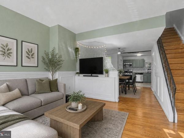 915 N 6TH STREET, PHILADELPHIA, PA 19123