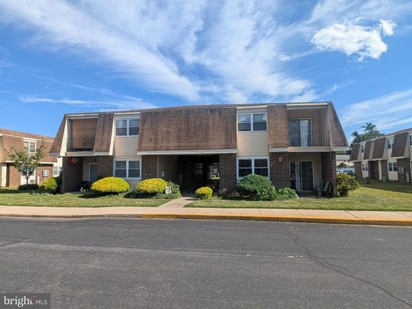12 4 FLORENCE TOLLGATE, FLORENCE, NJ 08518