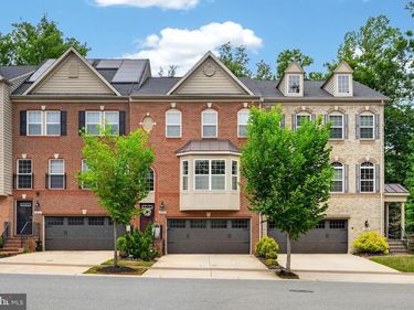 3803 PENTLAND HILLS DRIVE, UPPER MARLBORO, MD 20774