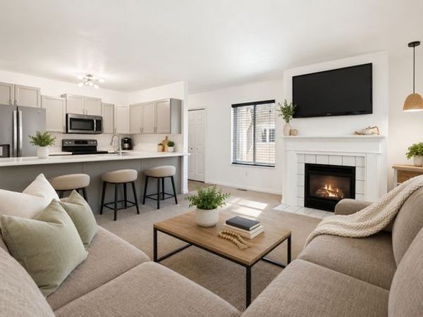 9147 S JEFFERSON PL , Unit BLD 15, Sandy, UT 84070