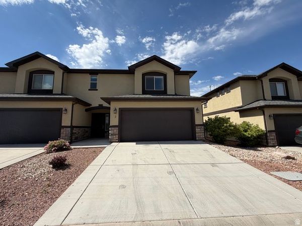 1549 N NORTHFIELD RD , Unit 3, Cedar City, UT 84721
