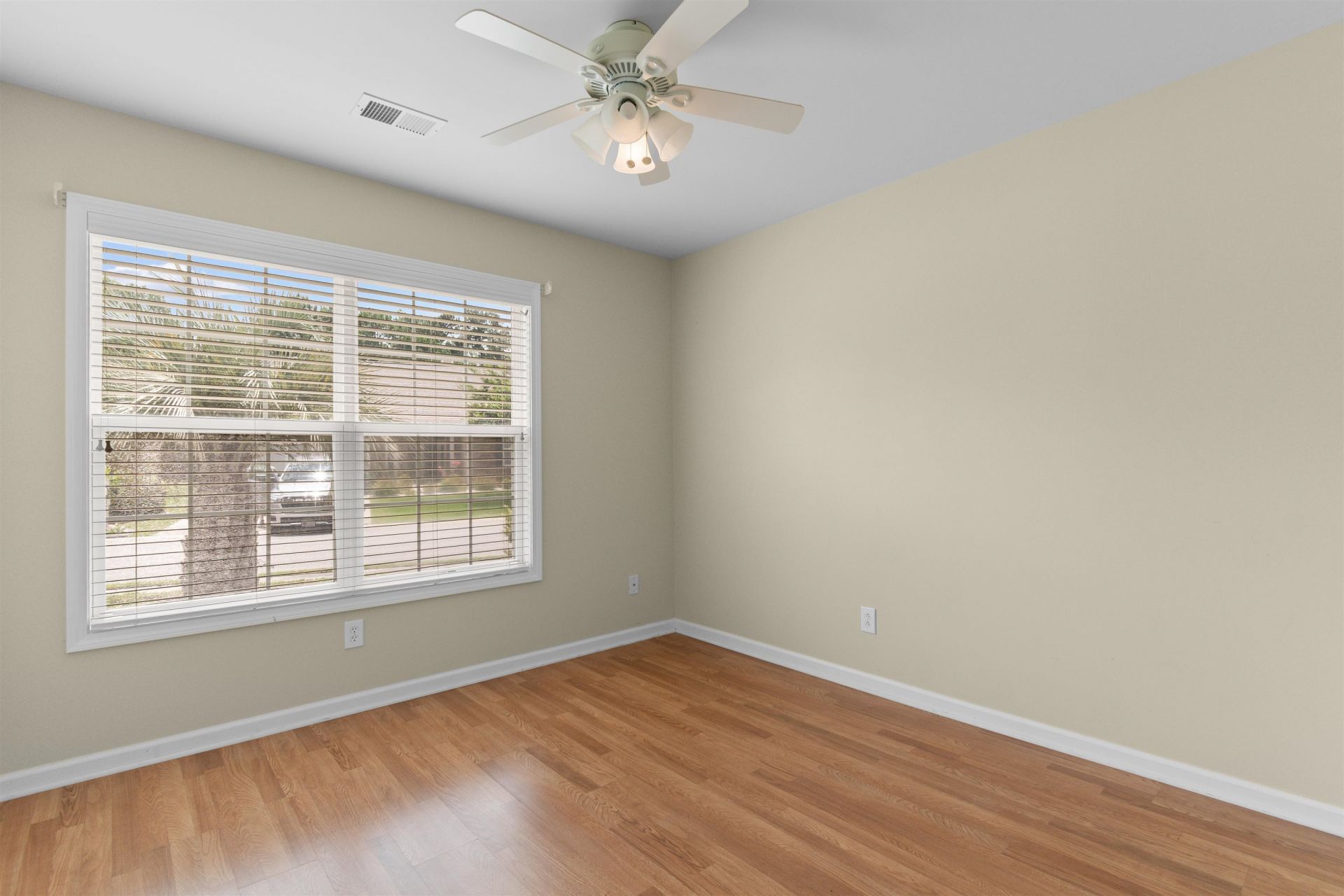 153 Myrtle Grande Dr. Photo 24