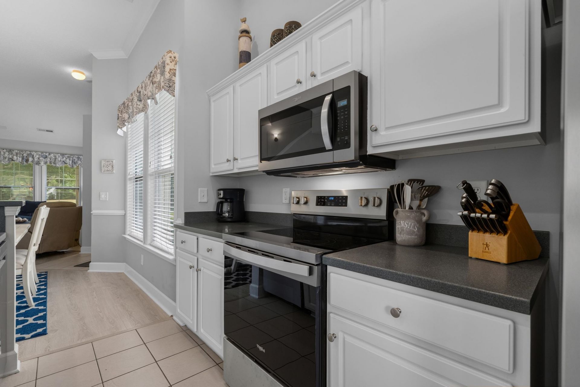 6095 Catalina Dr. Photo 26