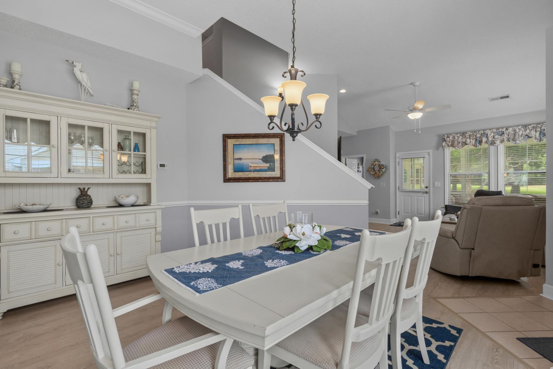 6095 Catalina Dr. Photo 4