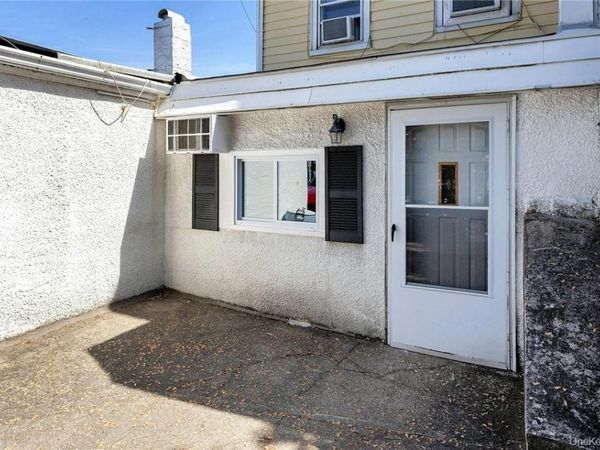 1970 E Main Street , Unit APT 1974, Mohegan Lake, NY 10547