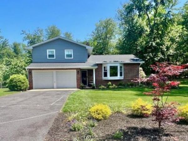 18 Hobart Street, Marlboro, NJ 07746