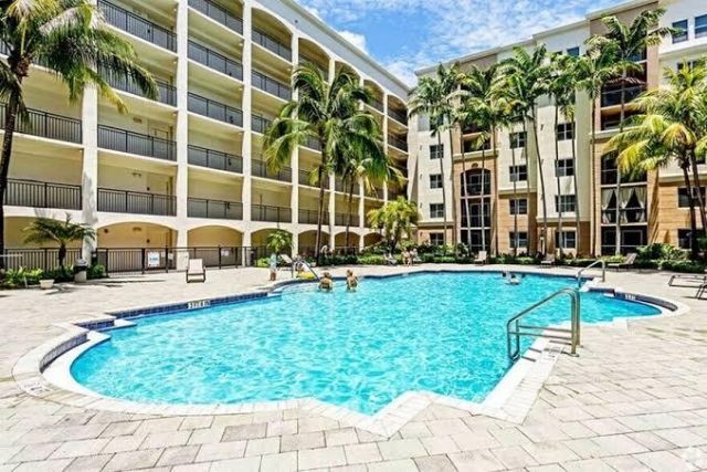 1690 Renaissance Commons Boulevard, Unit 1404, Boynton Beach, FL 33426 Photo