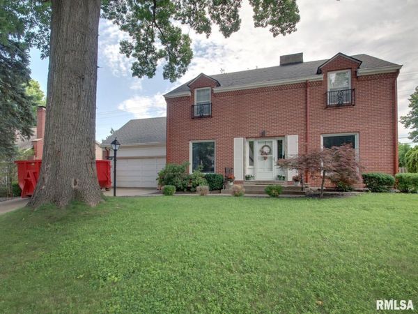 95 WOODLAWN Road, Quincy, IL 62301