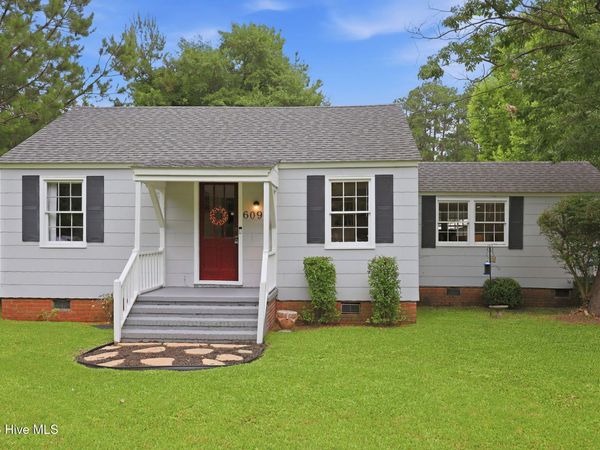 609 Jacksonville Highway, Burgaw, NC 28425