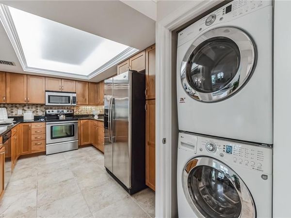 5633 Turtle Bay DR, Unit 37, NAPLES, FL 34108