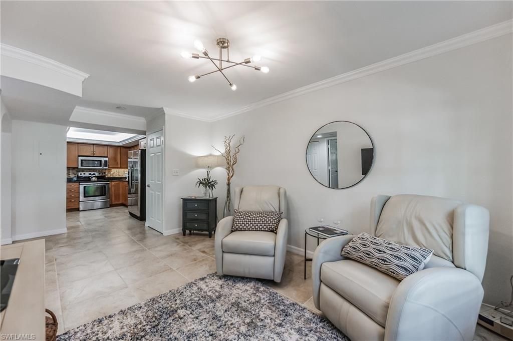 5633 Turtle Bay Dr, Unit 37, Naples, FL 34108 Photo