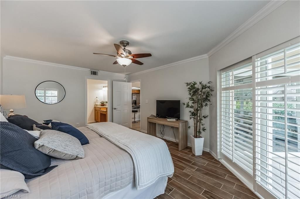 5633 Turtle Bay Dr, Unit 37, Naples, FL 34108 Photo