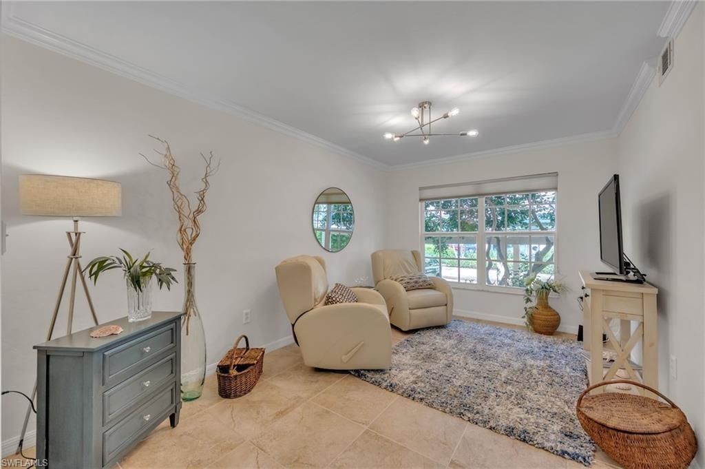 5633 Turtle Bay Dr, Unit 37, Naples, FL 34108 Photo