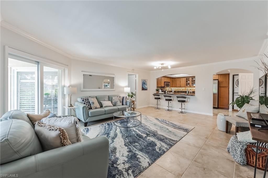 5633 Turtle Bay Dr, Unit 37, Naples, FL 34108 Photo