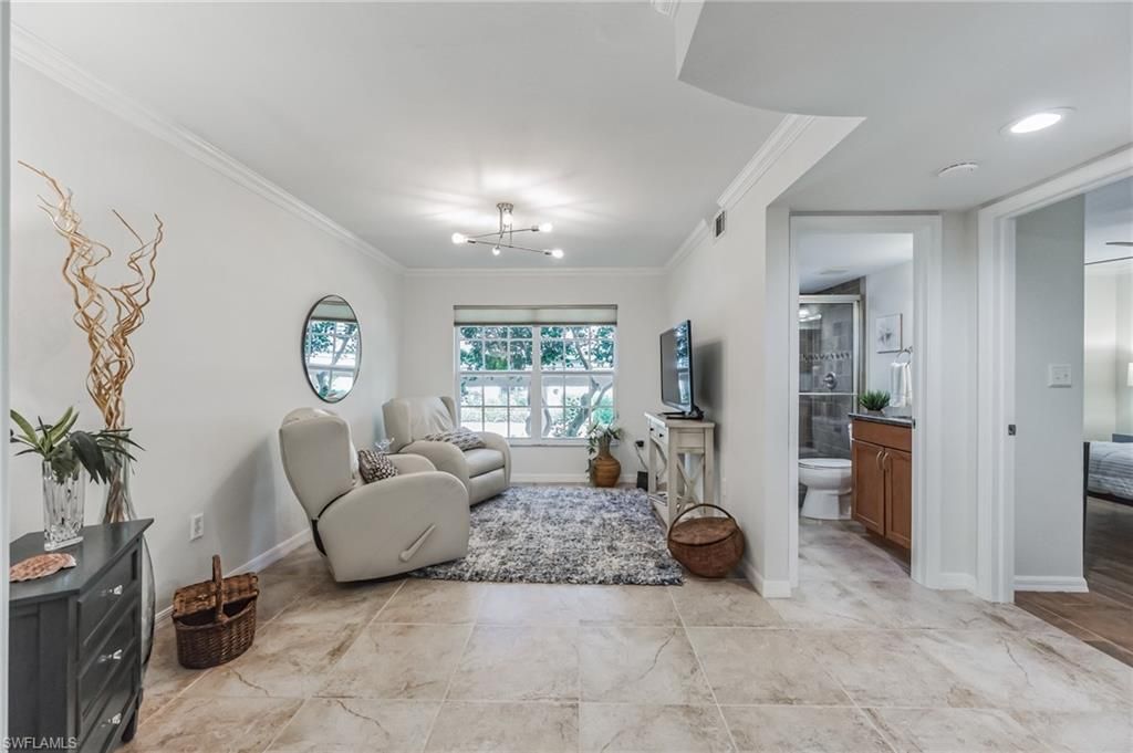 5633 Turtle Bay Dr, Unit 37, Naples, FL 34108 Photo