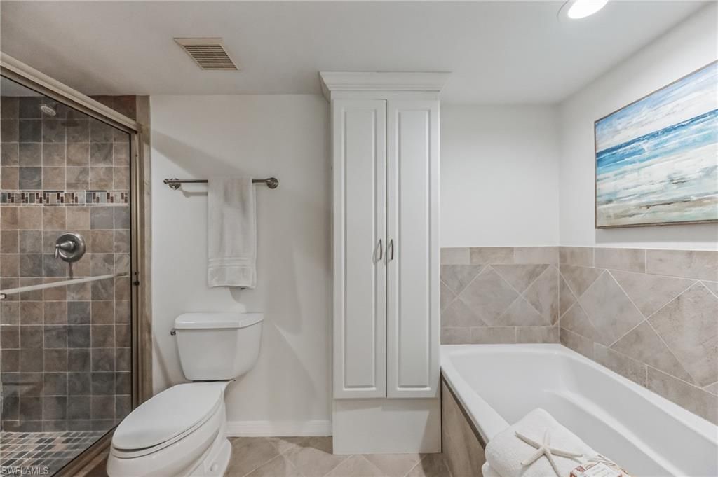 5633 Turtle Bay Dr, Unit 37, Naples, FL 34108 Photo