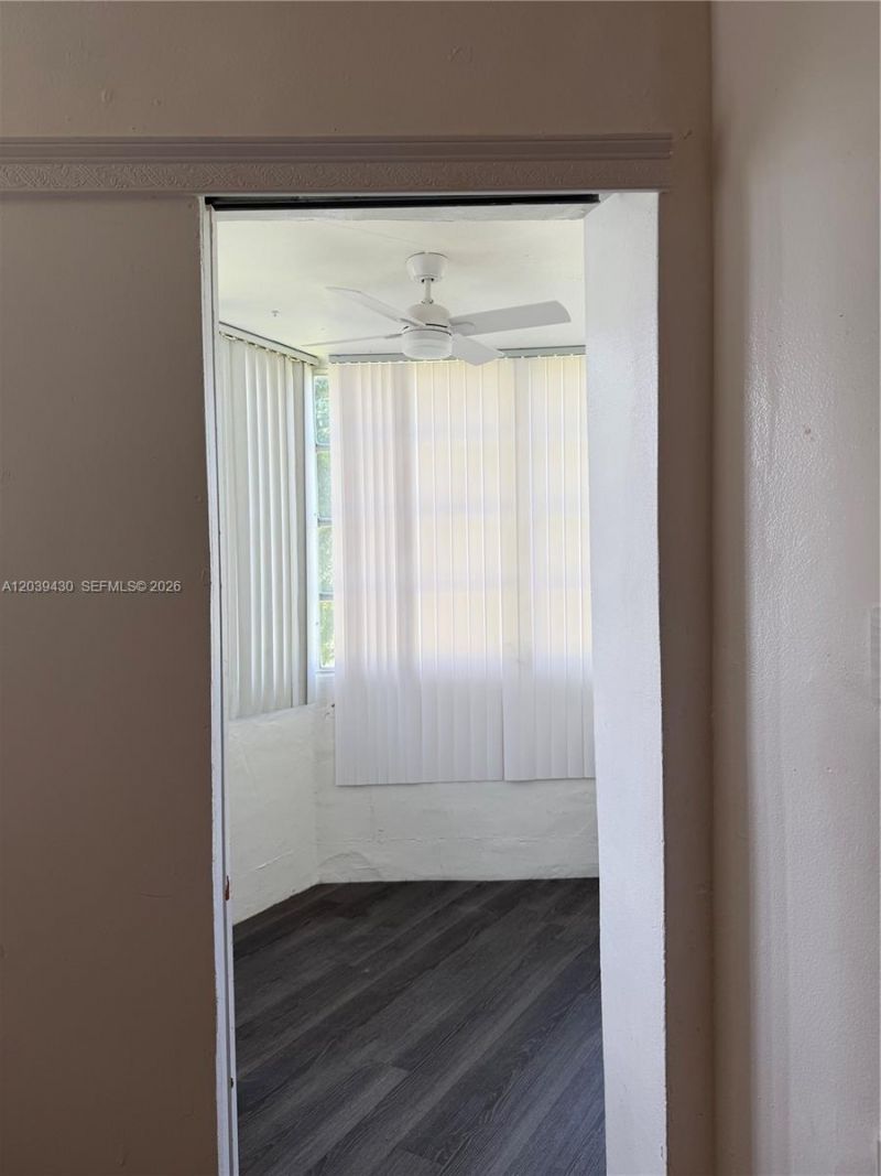 1667 NE Miami Gardens Dr , Unit 145, Miami, FL 33179 Photo