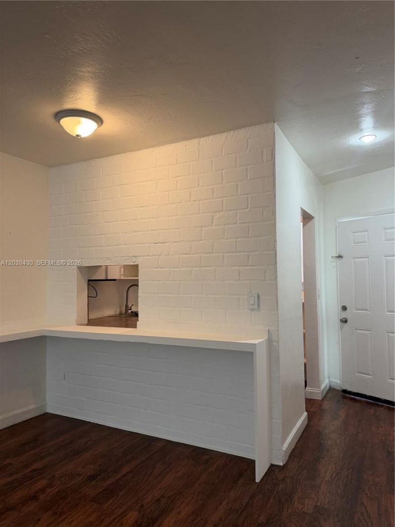 1667 NE Miami Gardens Dr , Unit 145, Miami, FL 33179 Photo