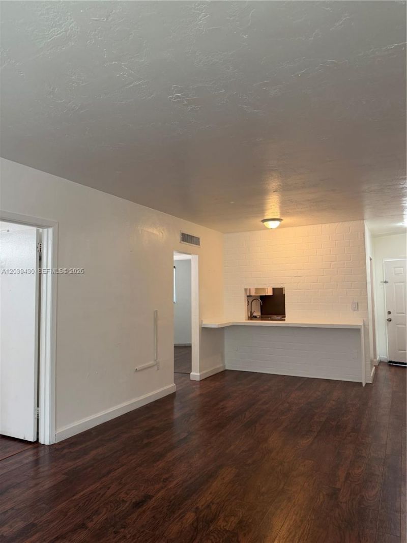 1667 NE Miami Gardens Dr , Unit 145, Miami, FL 33179 Photo