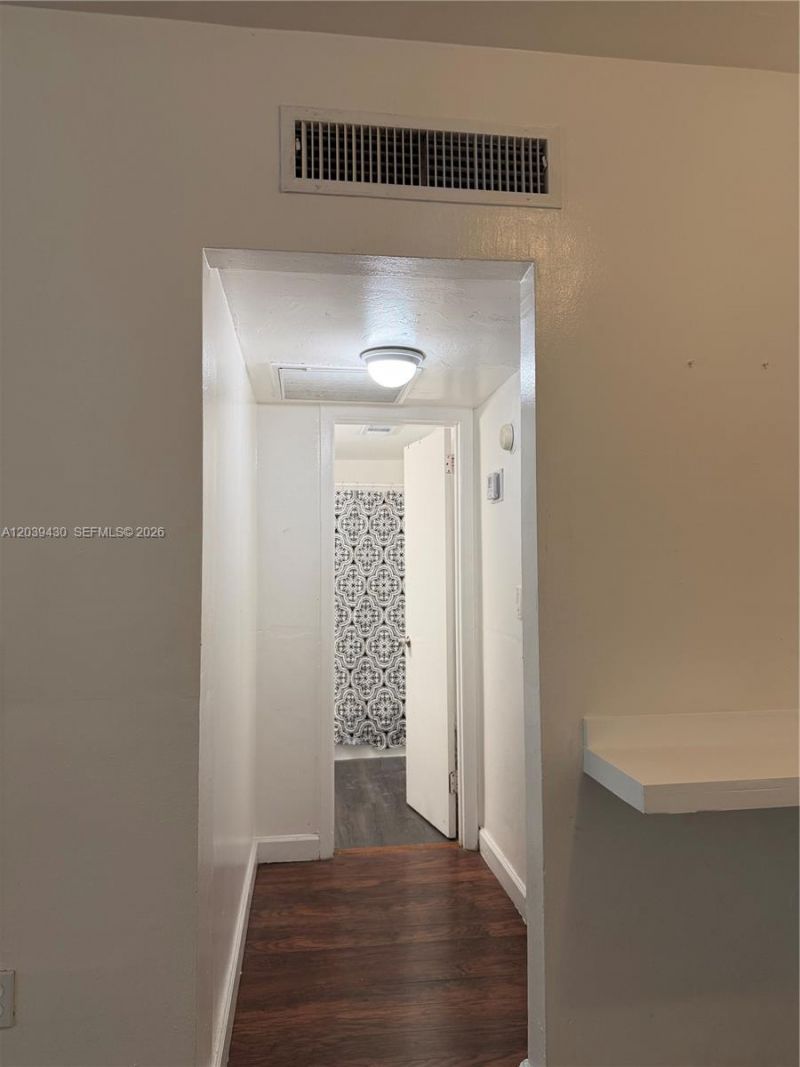 1667 NE Miami Gardens Dr , Unit 145, Miami, FL 33179 Photo