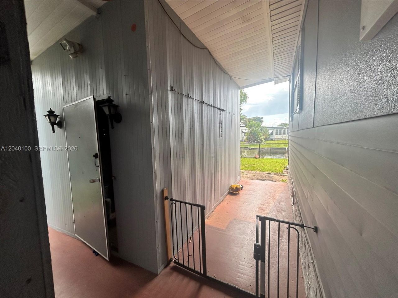 2341 SW 84th Ave, Davie, FL 33324 Photo