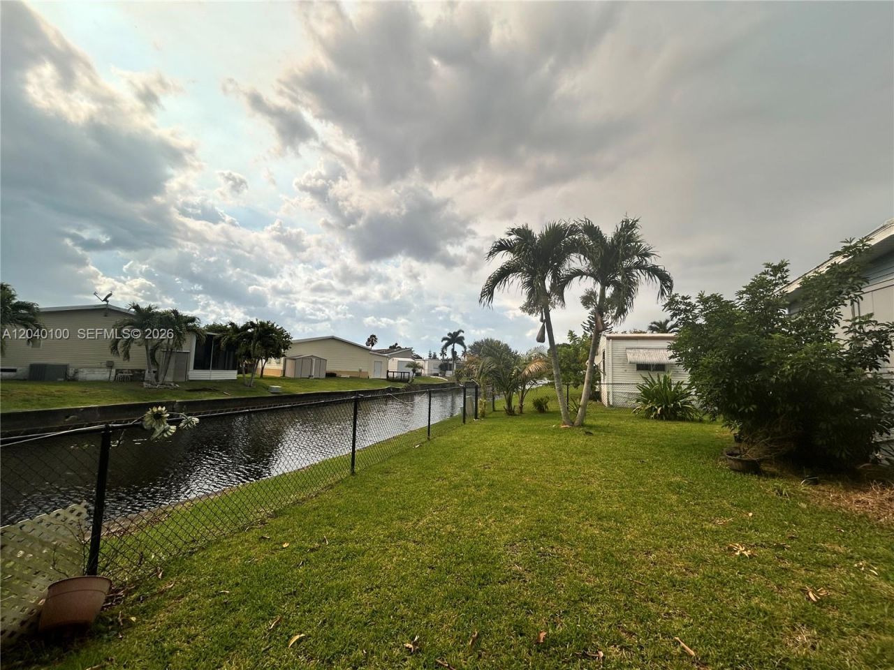 2341 SW 84th Ave, Davie, FL 33324 Photo