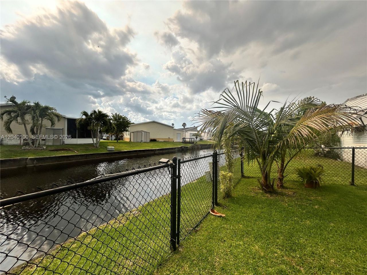2341 SW 84th Ave, Davie, FL 33324 Photo