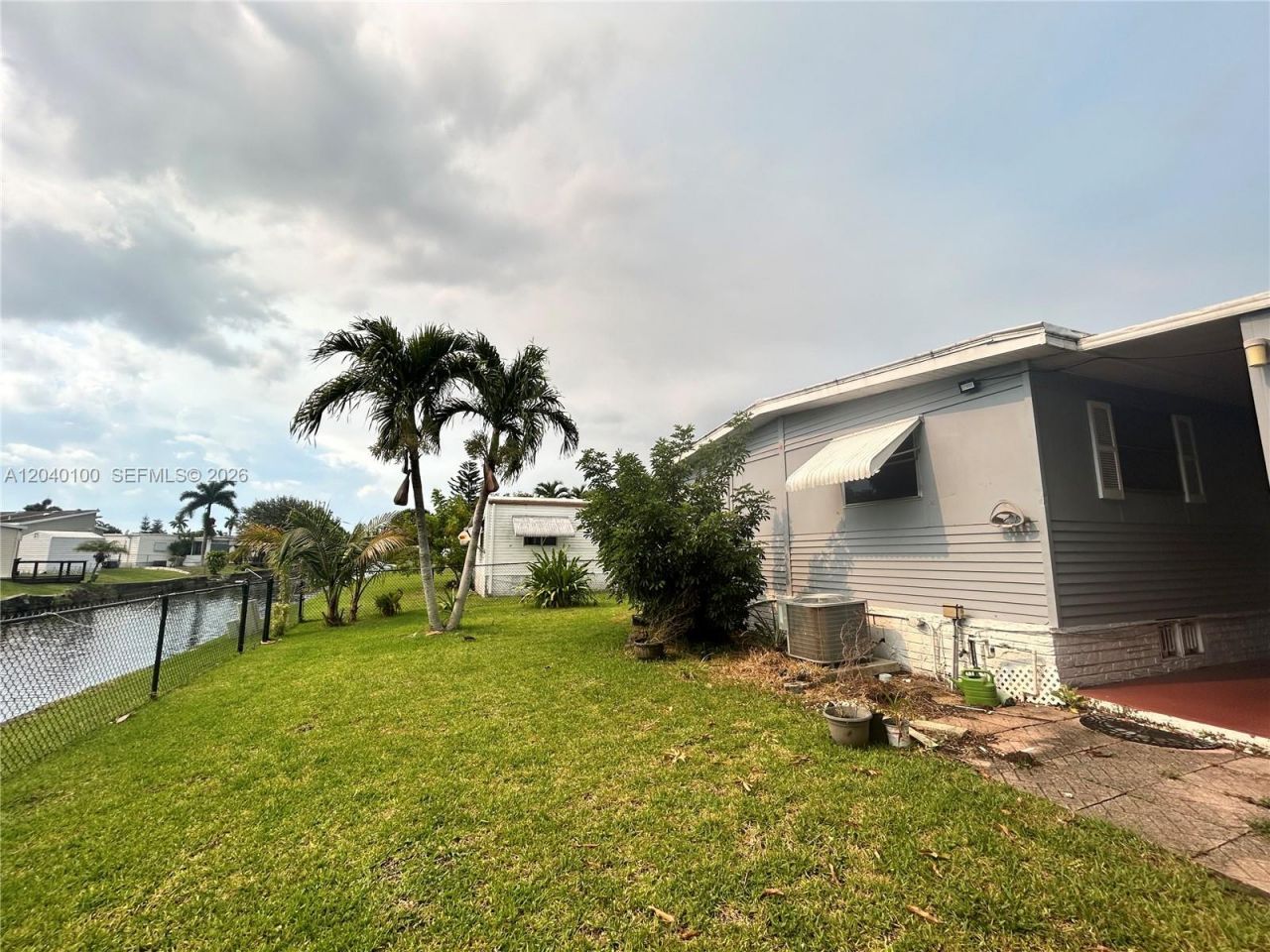 2341 SW 84th Ave, Davie, FL 33324 Photo