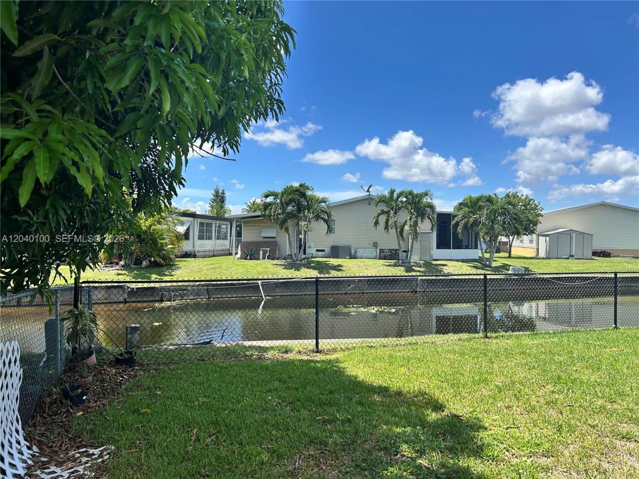 2341 SW 84th Ave, Davie, FL 33324 Photo