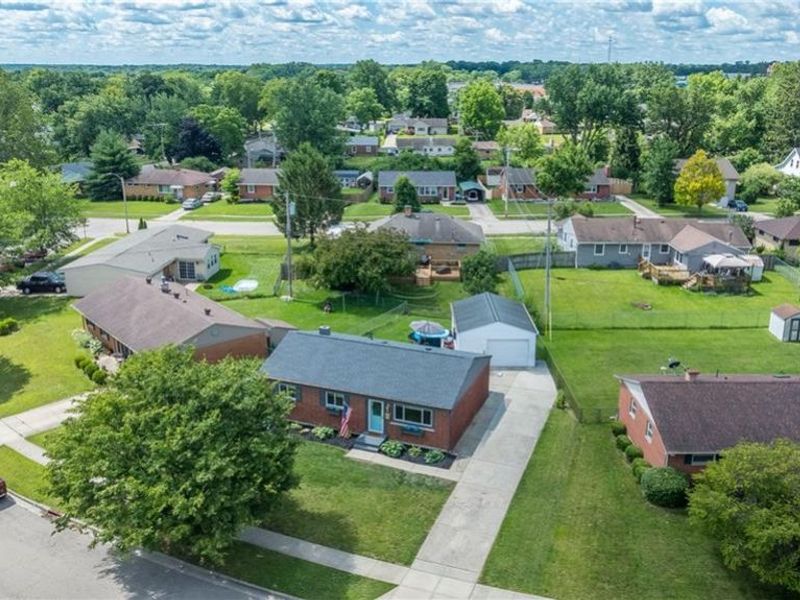 133 Hartman Avenue, Tipp City, OH 45371 Photo 4