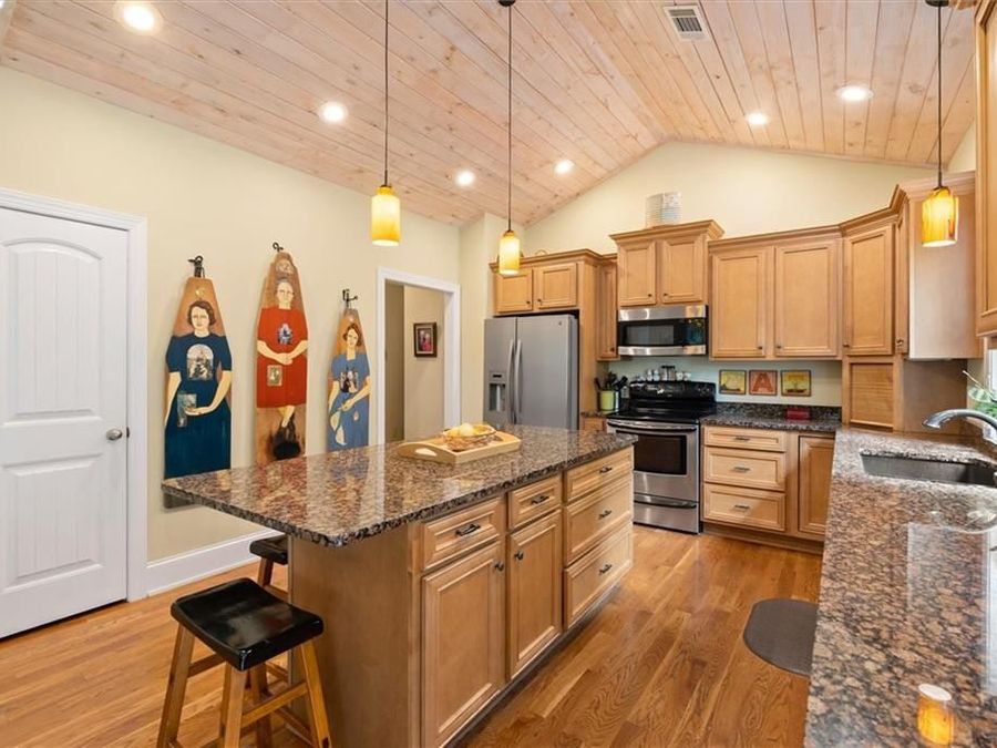 Property Image 16