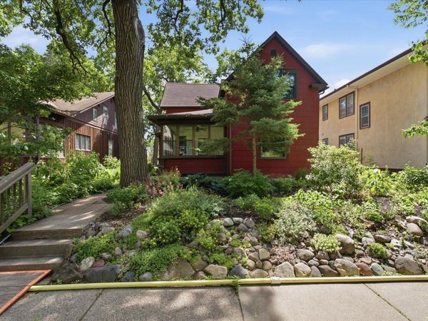 143 Bedford Street SE, Minneapolis, MN 55414