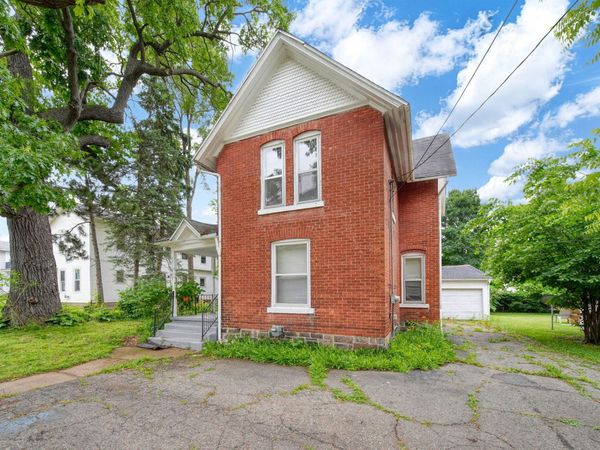 521 W Ganson Street, Jackson, MI 49201