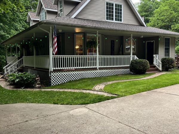 71625 26th Street, Lawton, MI 49065