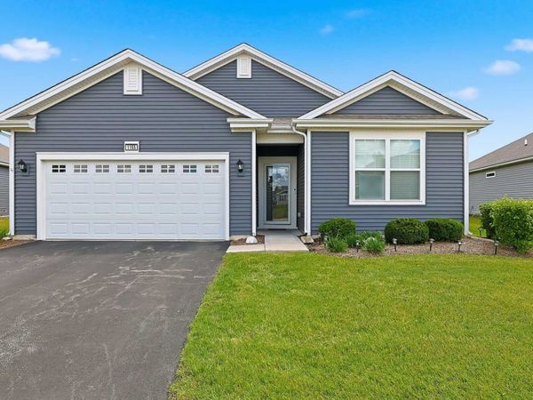 1155 Heritage Court , Pingree Grove, IL 60140