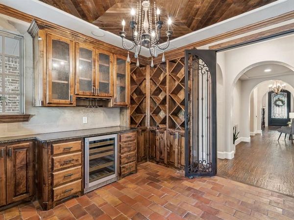 2601 Sir Castor Court, Lewisville, TX 75056