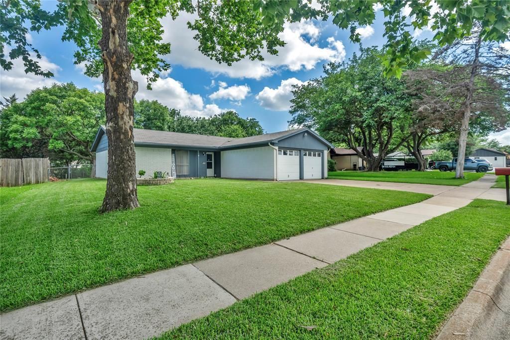 1008 Westminister Court, Arlington, TX 76015 Main Photo