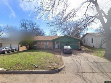 5604 Macarthur Drive, Fort Worth, TX 76112