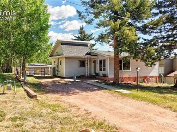 924 Spruce Haven Drive, Woodland Park, CO 80863