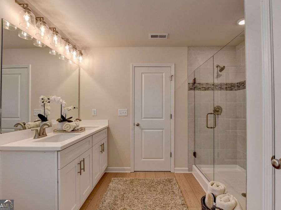 Property Image 81