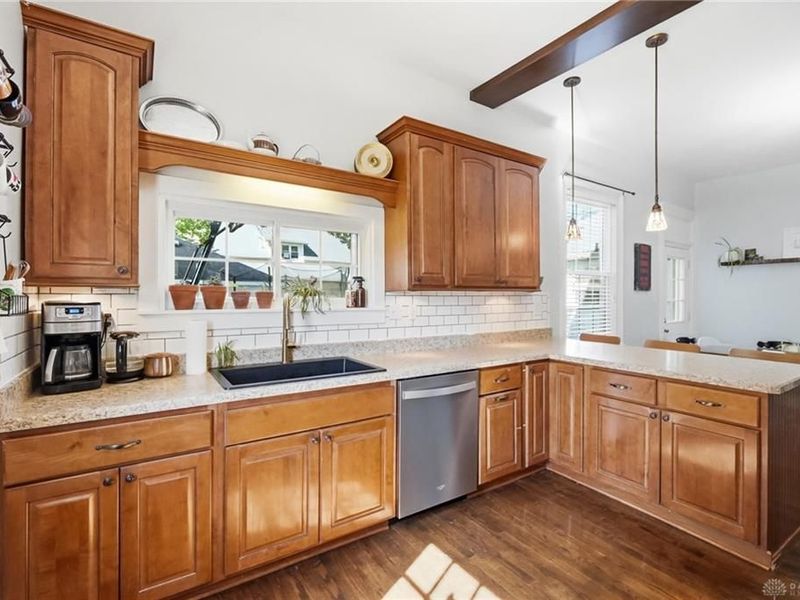 702 E Franklin Street, Troy, OH 45373 Photo 9