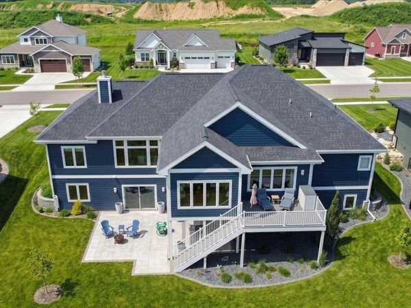 2012 Paris Lane, Cottage Grove, WI 53527
