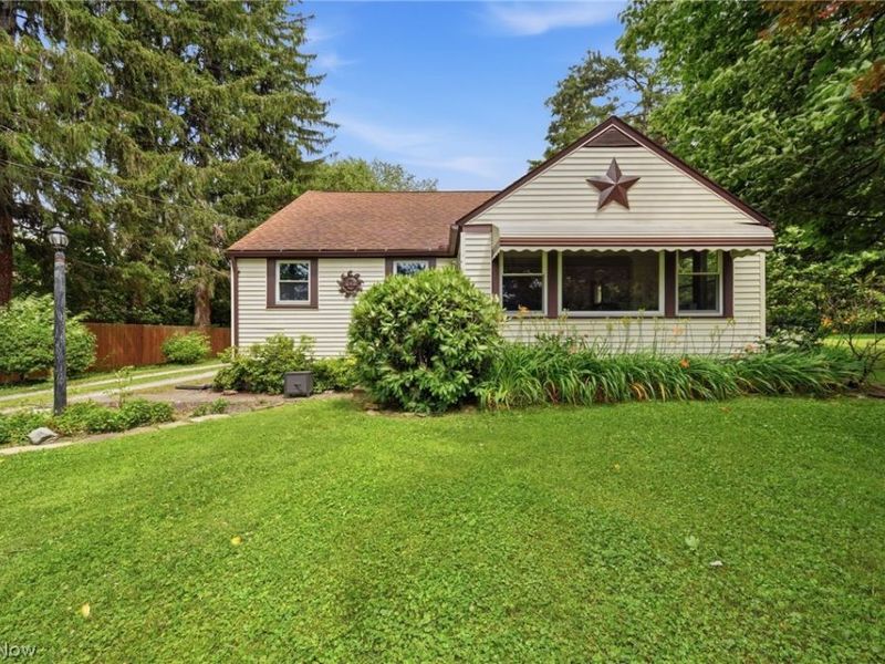 7228 Austinburg Road, Ashtabula, OH 44004 Photo 1