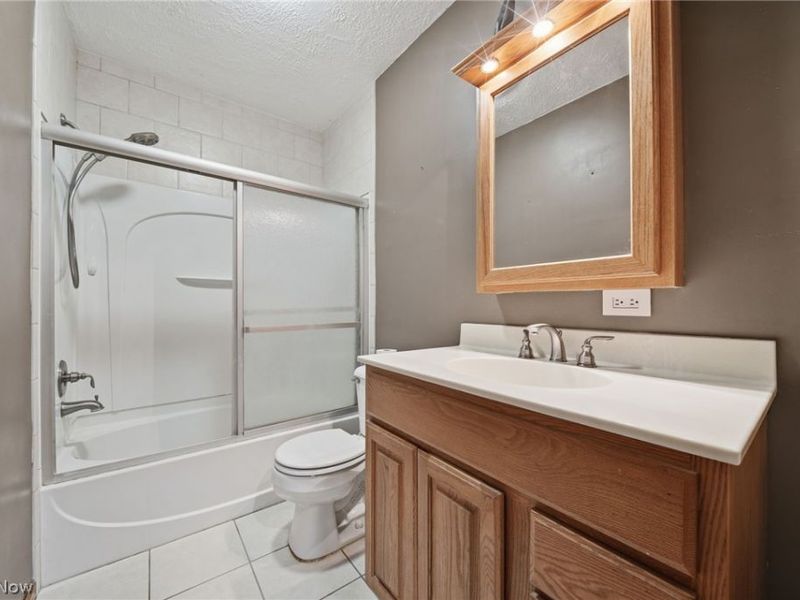 7228 Austinburg Road, Ashtabula, OH 44004 Photo 13