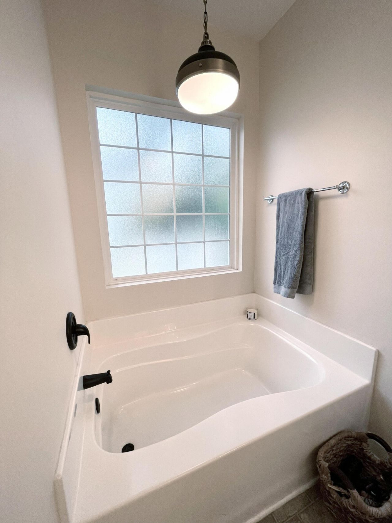 1108 Grove Park Photo 16