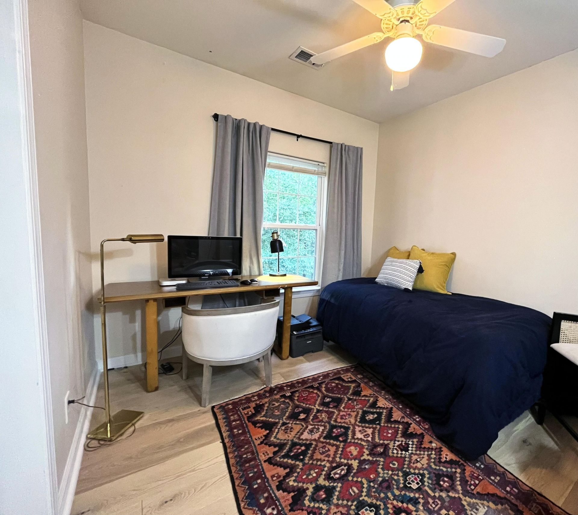 1108 Grove Park Photo 8