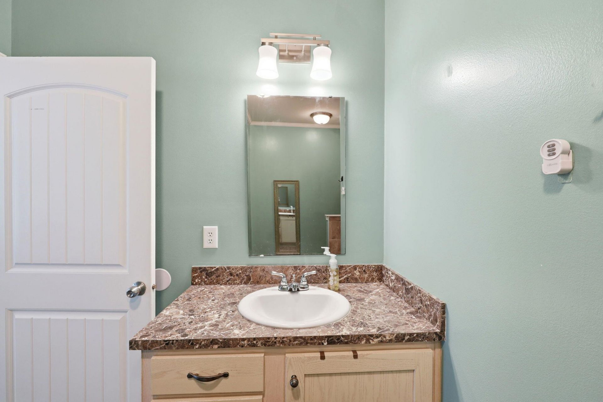 10806 Bells Highway Photo 22