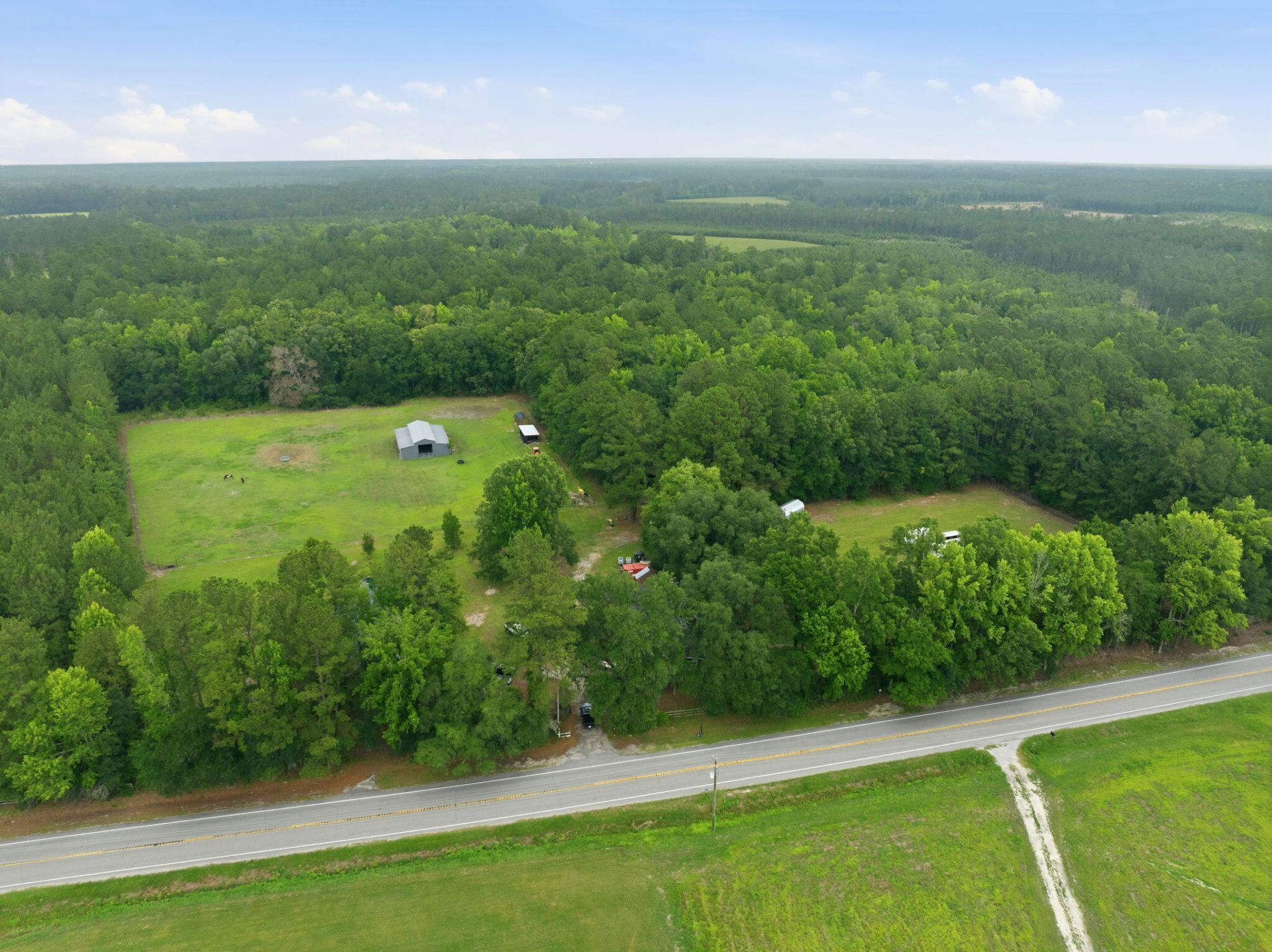 10806 Bells Highway Photo 34