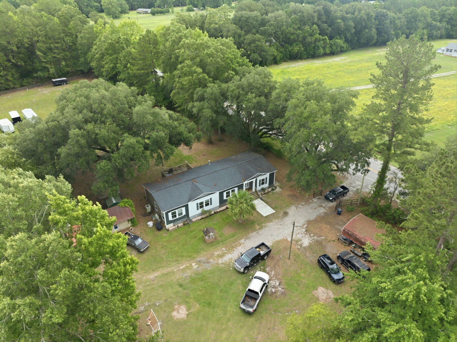 10806 Bells Highway Photo 36